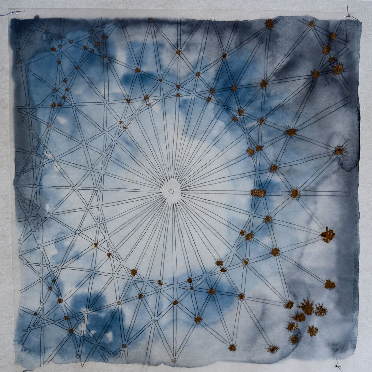 Aquarelle, crayon, papier calque, feuille d'or, 40X40cm